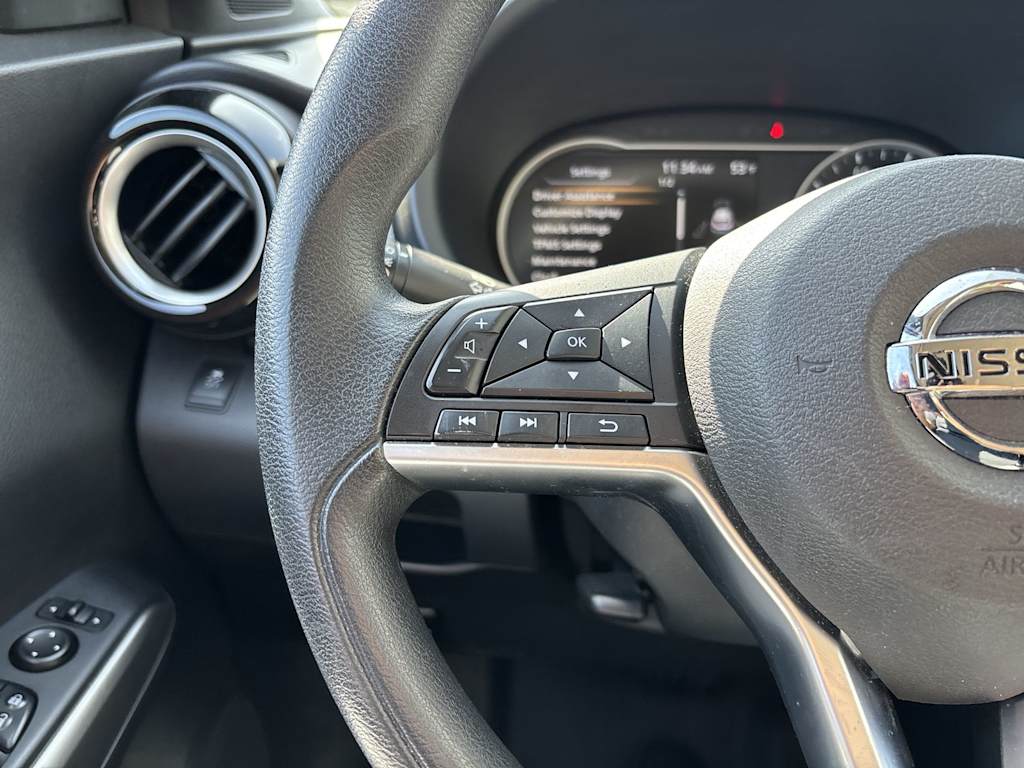 Thumbnail: 2019 Nissan Kicks - 12