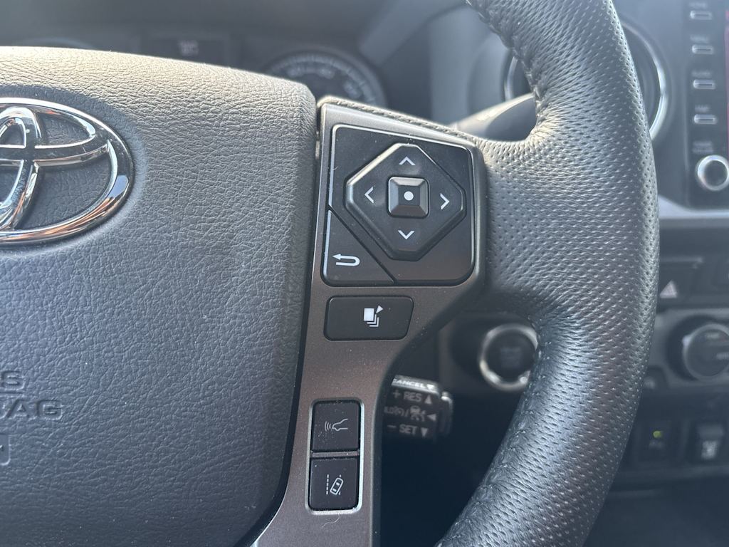 Thumbnail: 2021 Toyota Tacoma - 12