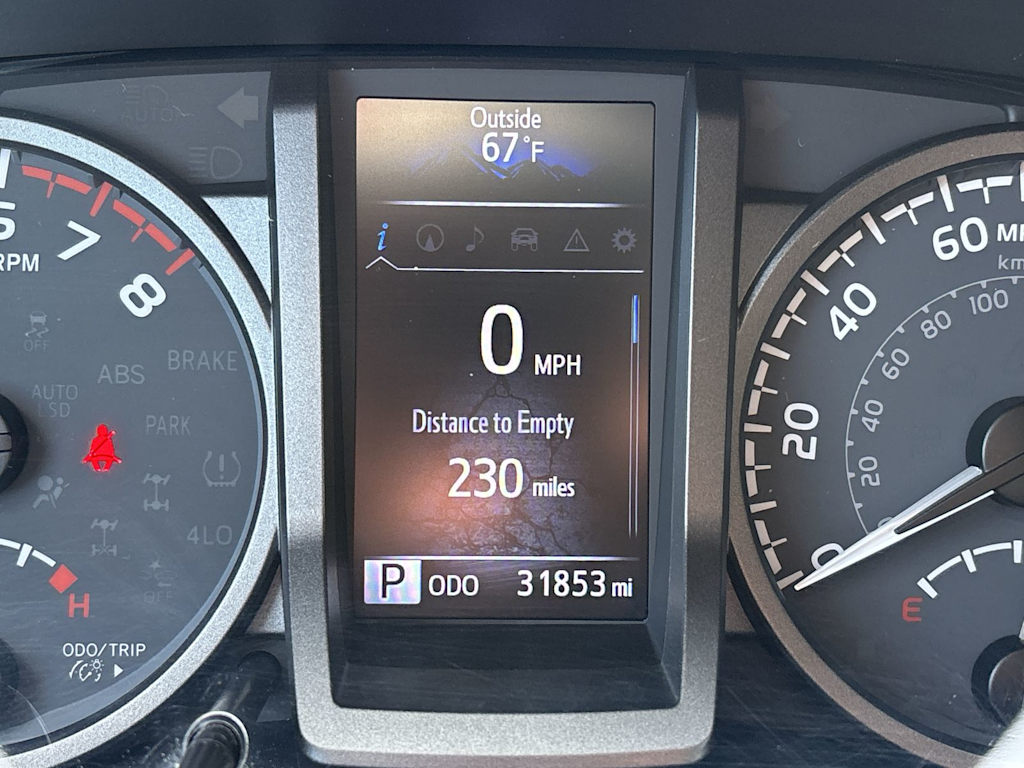 Thumbnail: 2021 Toyota Tacoma - 19