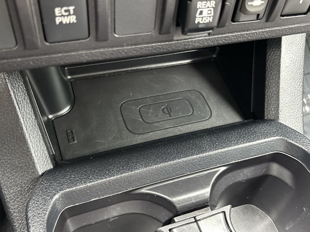 Thumbnail: 2019 Toyota Tacoma - 24