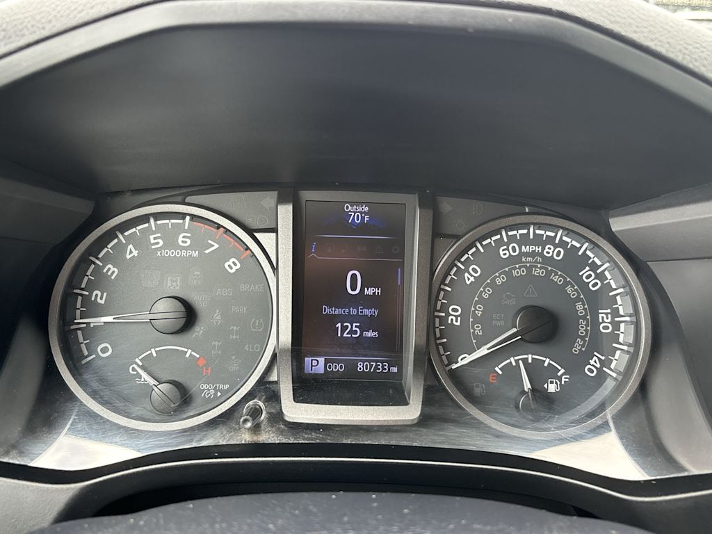 Thumbnail: 2019 Toyota Tacoma - 11