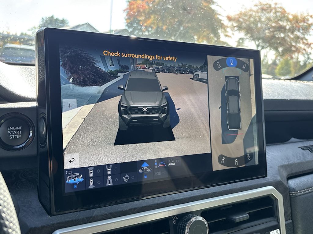 Thumbnail: 2024 Toyota Tacoma - 18