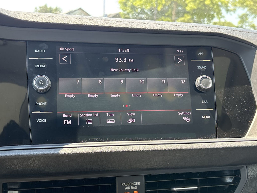 Thumbnail: 2019 Volkswagen Jetta - 5