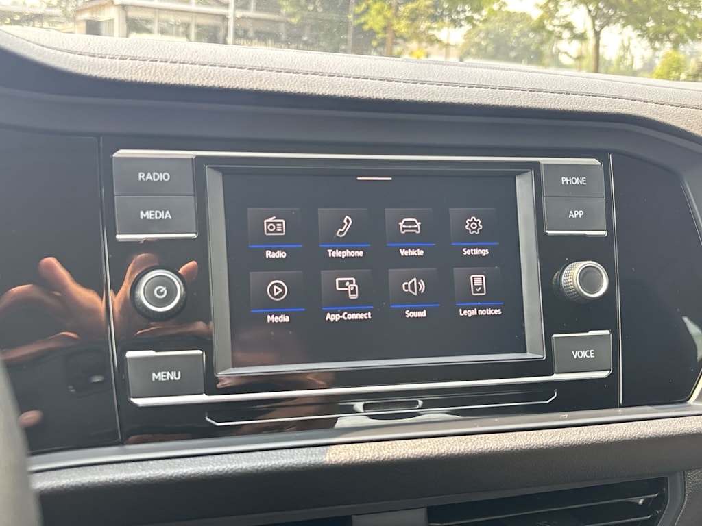Thumbnail: 2021 Volkswagen Jetta - 20
