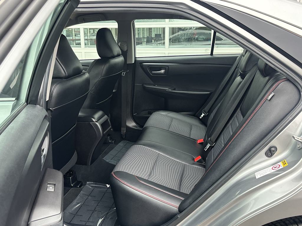 Thumbnail: 2015 Toyota Camry - 15