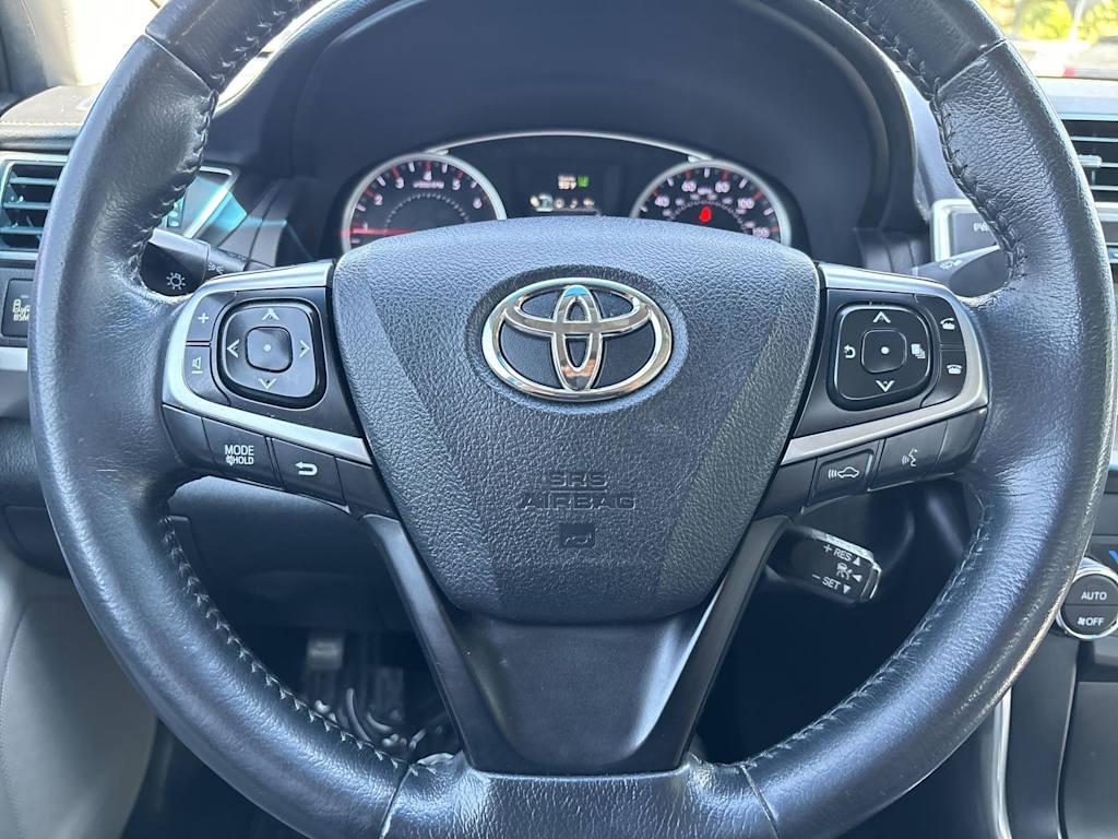Thumbnail: 2015 Toyota Camry - 15