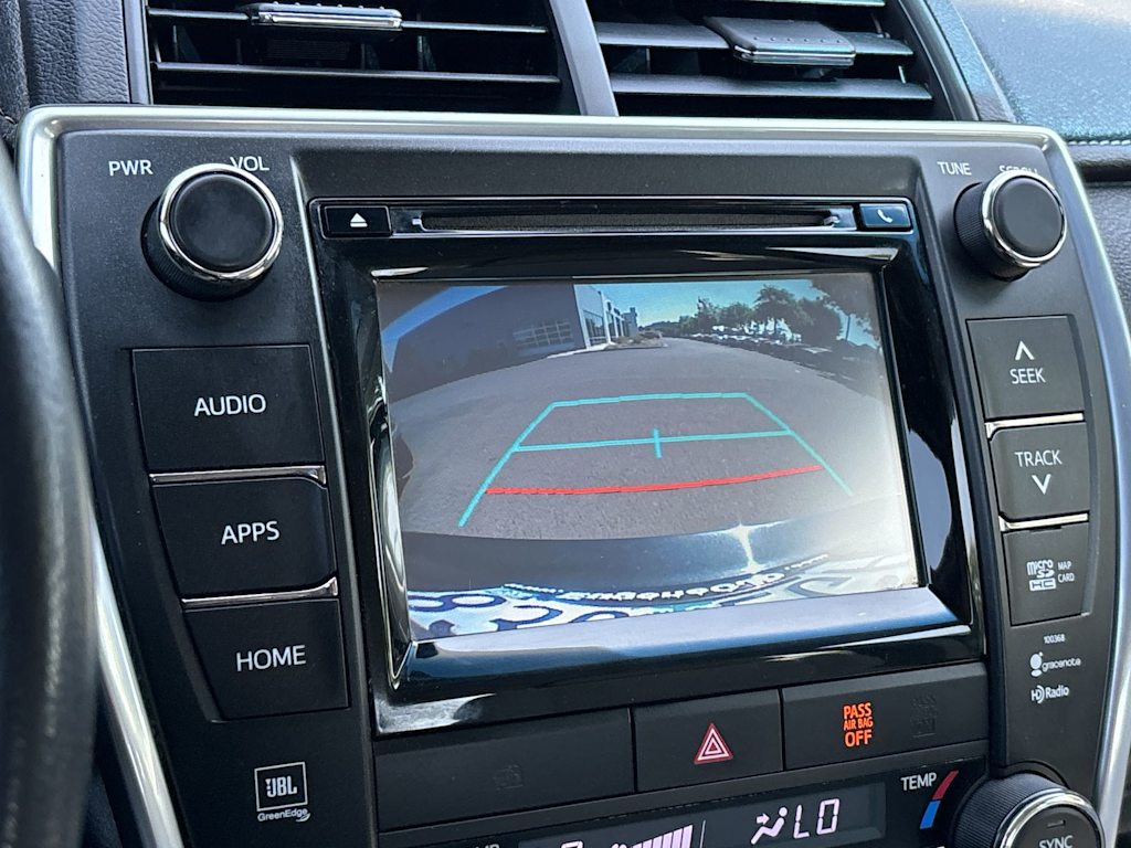 Thumbnail: 2015 Toyota Camry - 24