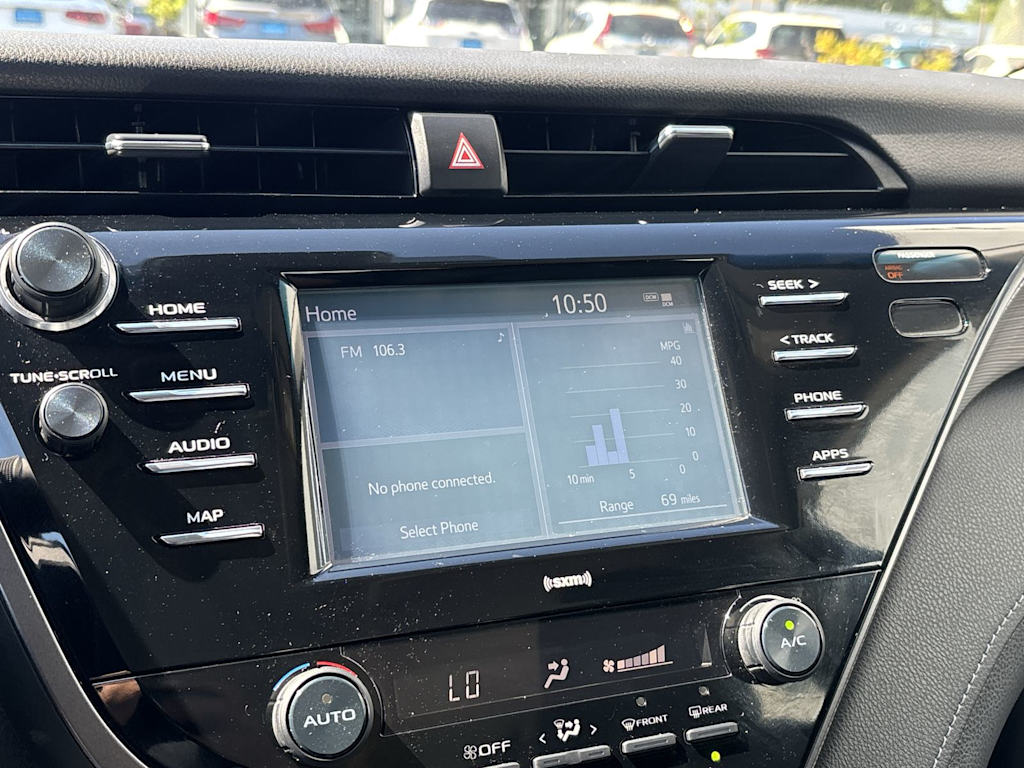 Thumbnail: 2020 Toyota Camry - 9