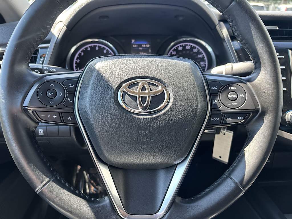 Thumbnail: 2020 Toyota Camry - 15