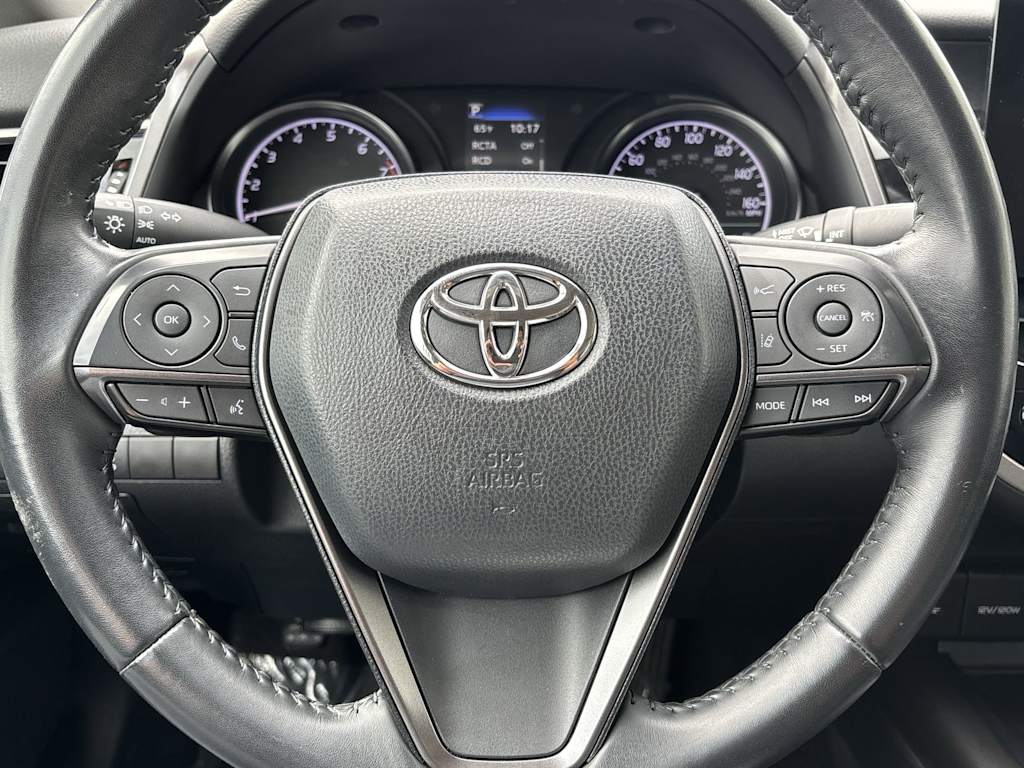 Thumbnail: 2022 Toyota Camry - 14