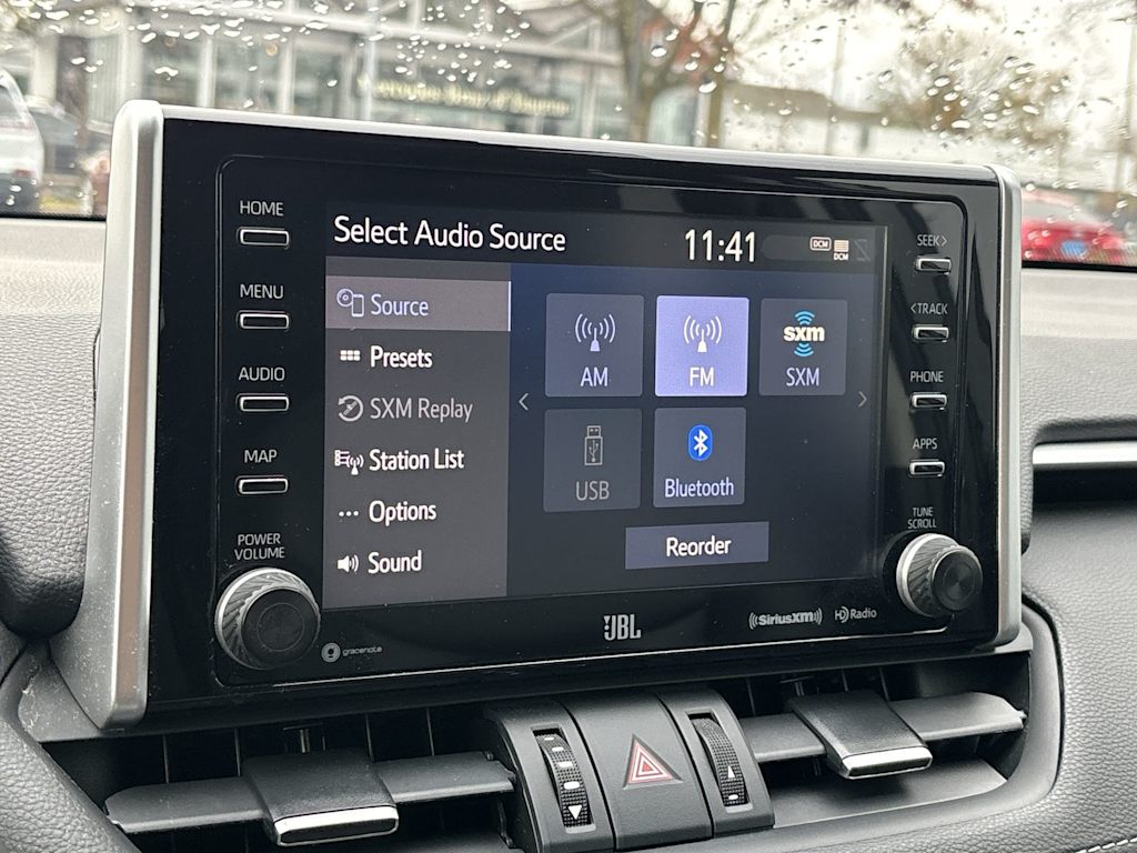 Thumbnail: 2021 Toyota RAV4 - 21