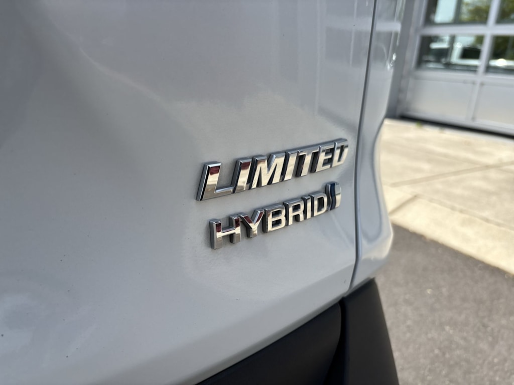 Thumbnail: 2023 Toyota RAV4 - 5