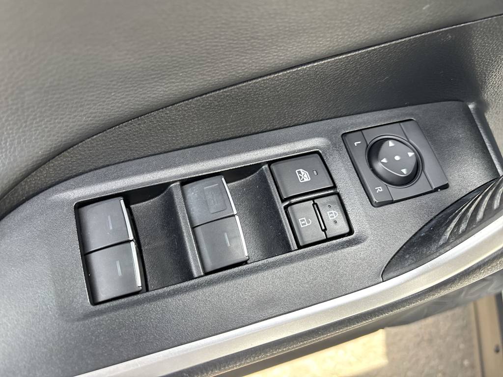 Thumbnail: 2023 Toyota RAV4 - 14