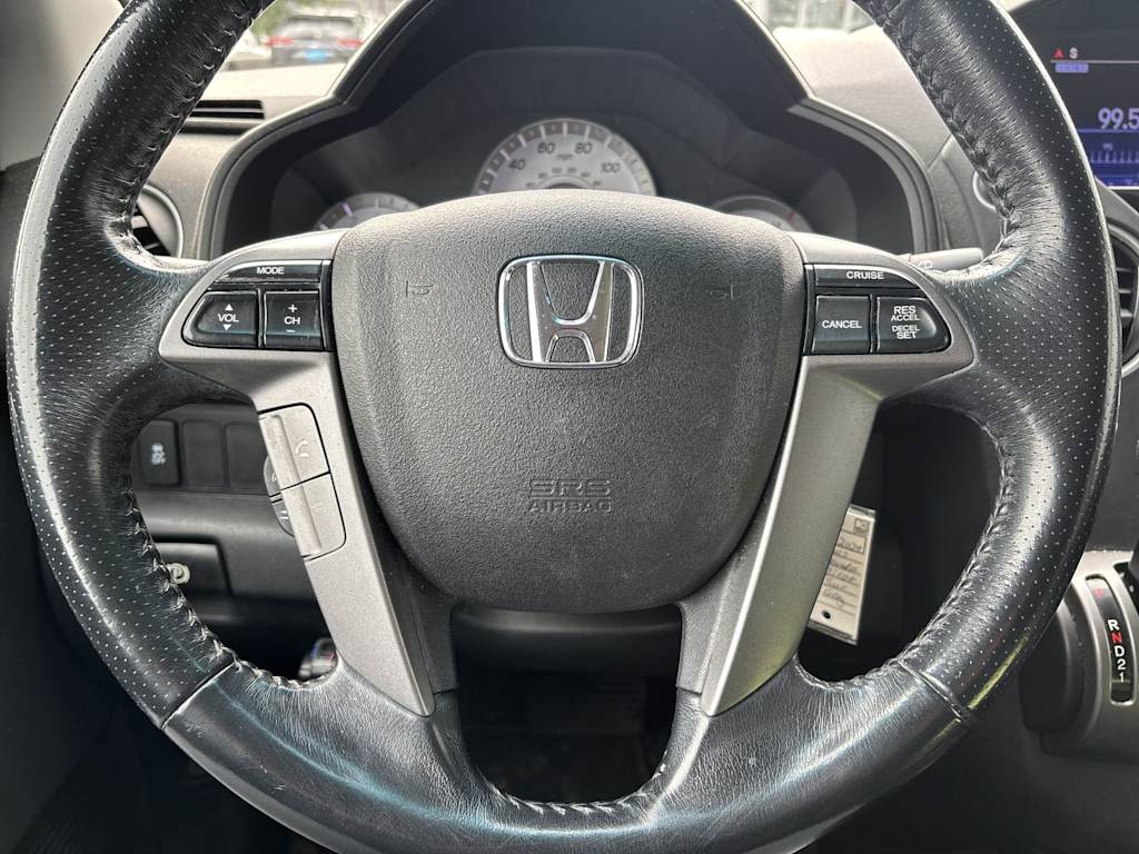 Thumbnail: 2013 Honda Pilot - 11