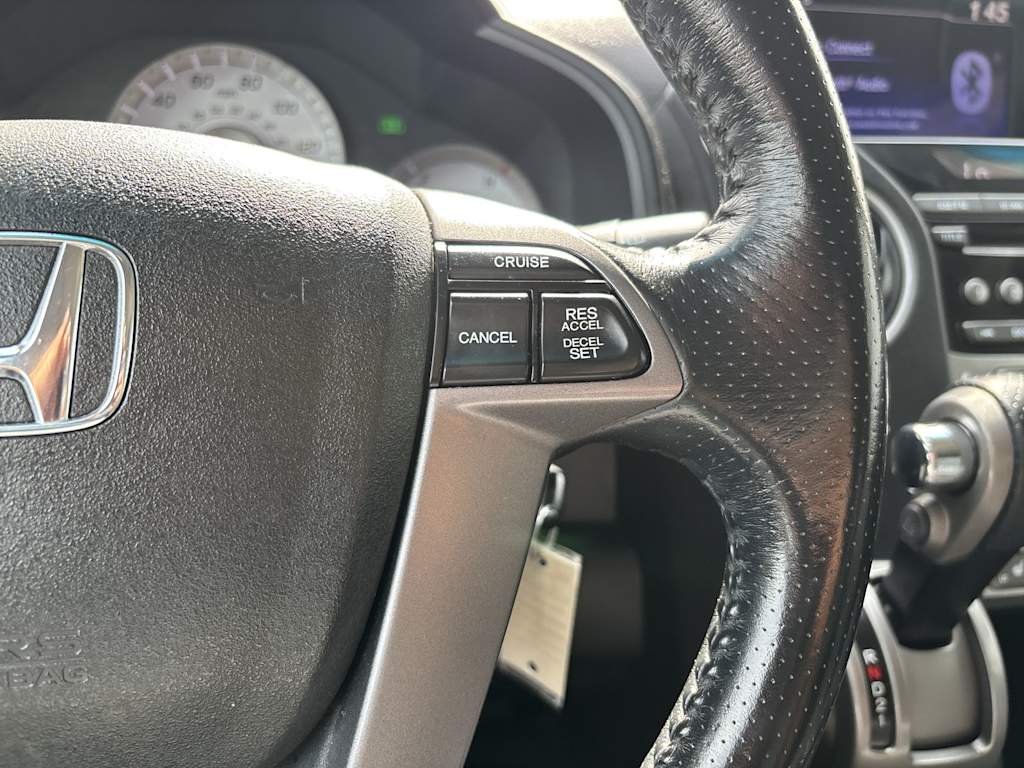 Thumbnail: 2013 Honda Pilot - 18
