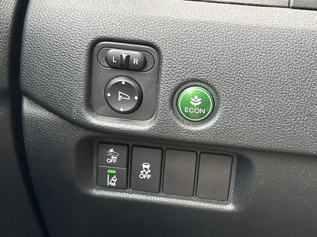 Thumbnail: 2020 Honda Passport - 10