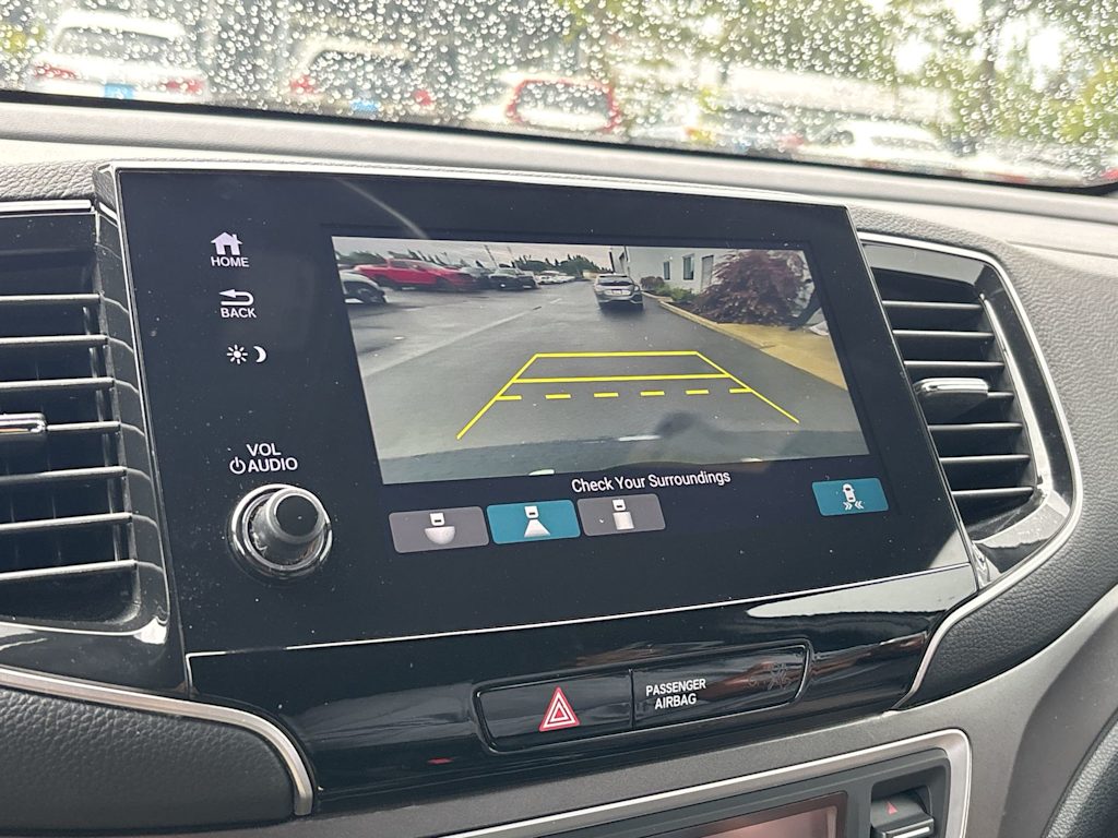 Thumbnail: 2020 Honda Passport - 18