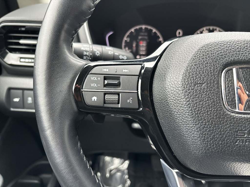 Thumbnail: 2025 Honda Pilot - 15