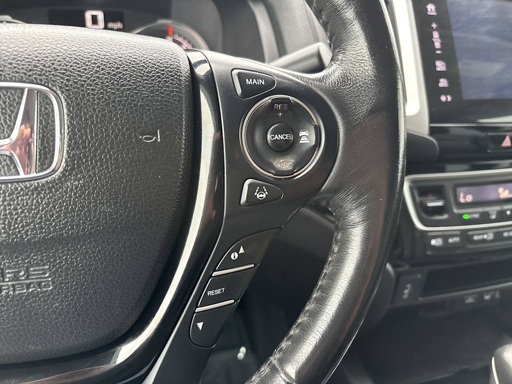 Thumbnail: 2018 Honda Ridgeline - 16