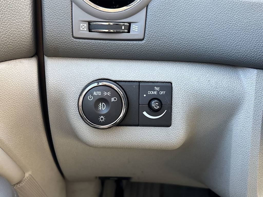 Thumbnail: 2012 Buick Enclave - 18