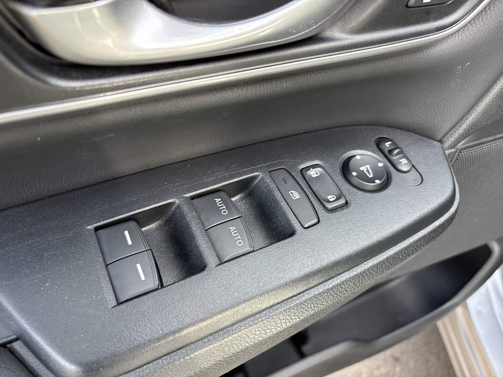 Thumbnail: 2020 Honda CR-V - 11