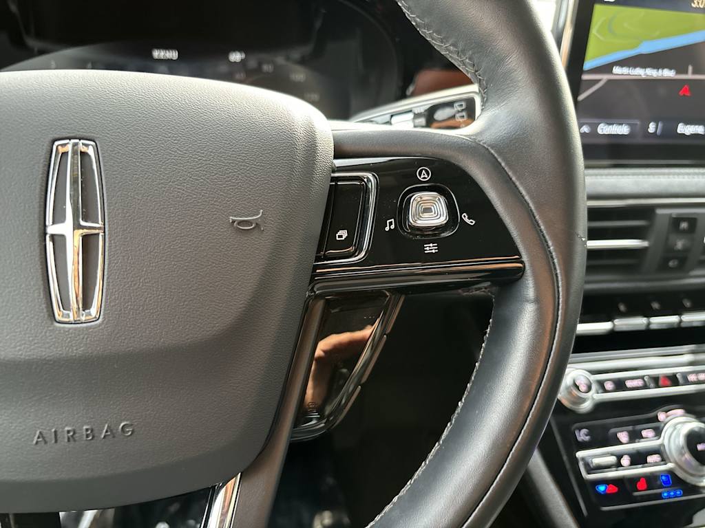 Thumbnail: 2020 Lincoln Corsair - 17