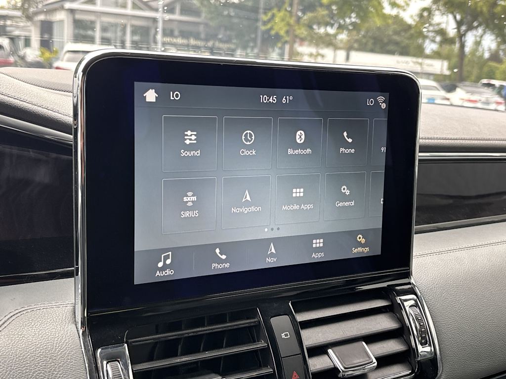 Thumbnail: 2018 Lincoln Navigator - 22