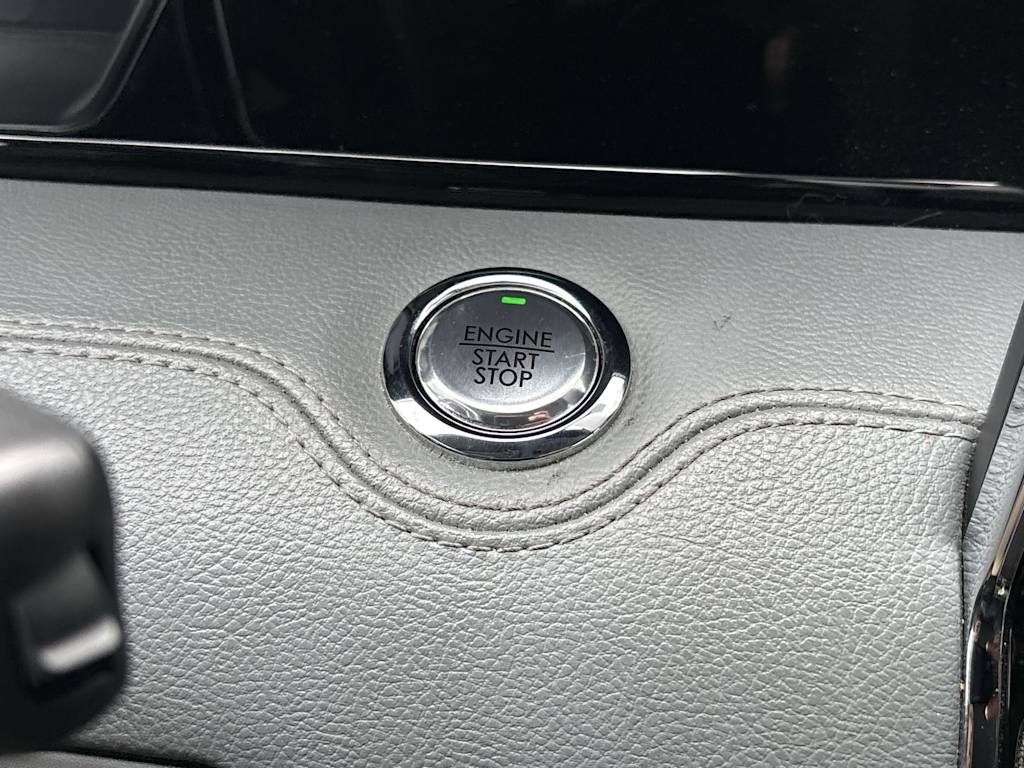 Thumbnail: 2018 Lincoln Navigator - 9