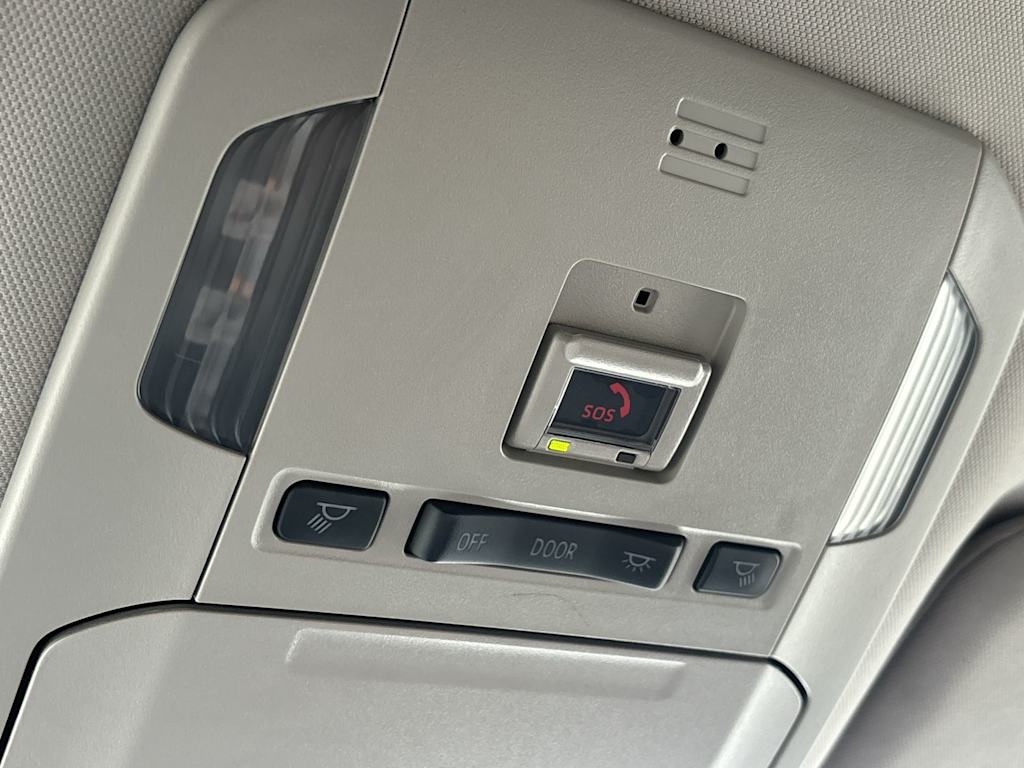 Thumbnail: 2021 Toyota Highlander - 25