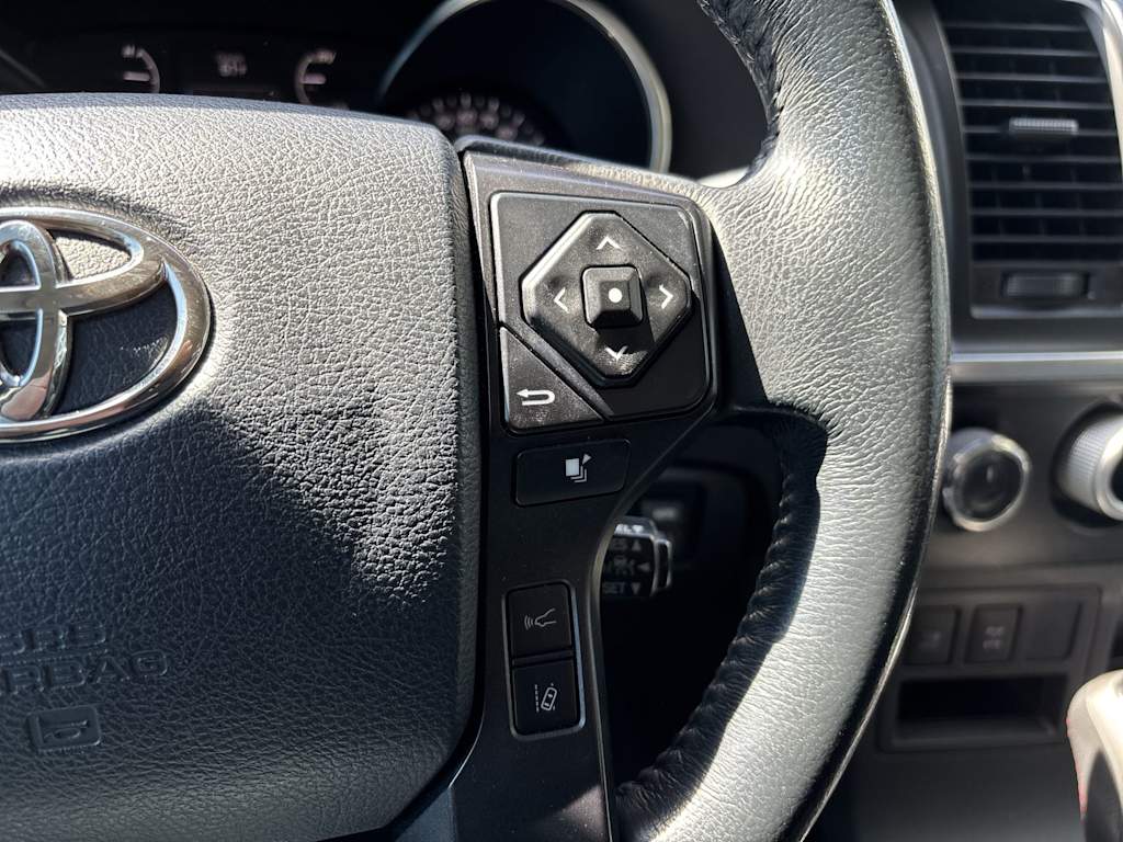 Thumbnail: 2018 Toyota Sequoia - 13
