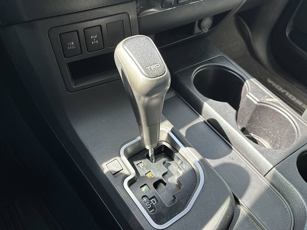 Thumbnail: 2018 Toyota Sequoia - 5