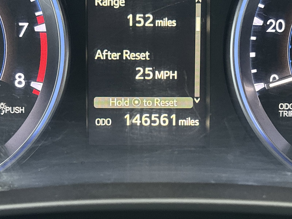 Thumbnail: 2017 Toyota Highlander - 15