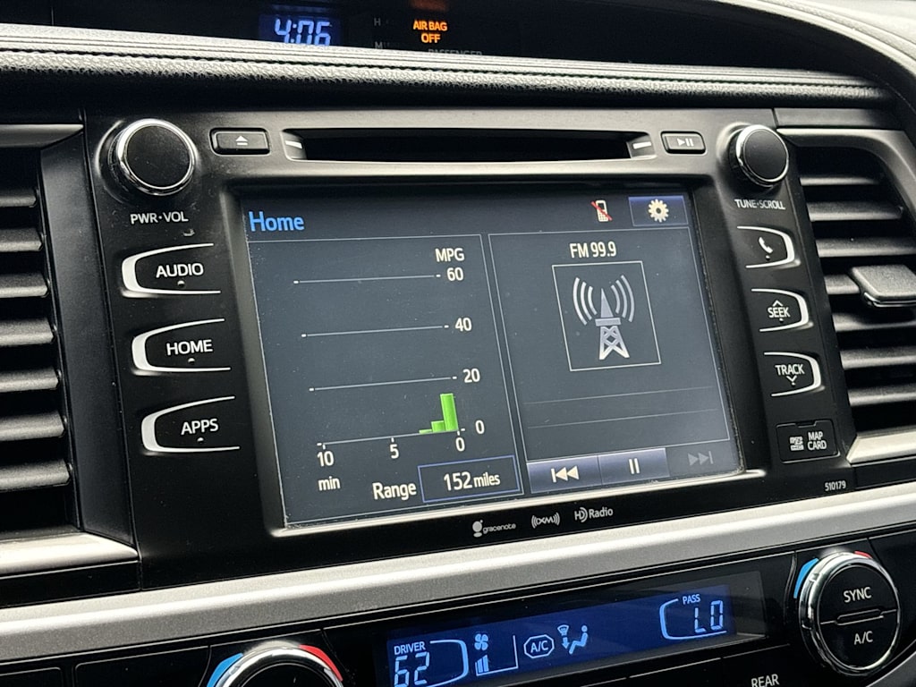 Thumbnail: 2017 Toyota Highlander - 7