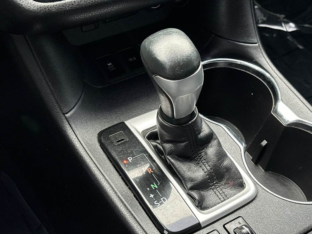 Thumbnail: 2017 Toyota Highlander - 8