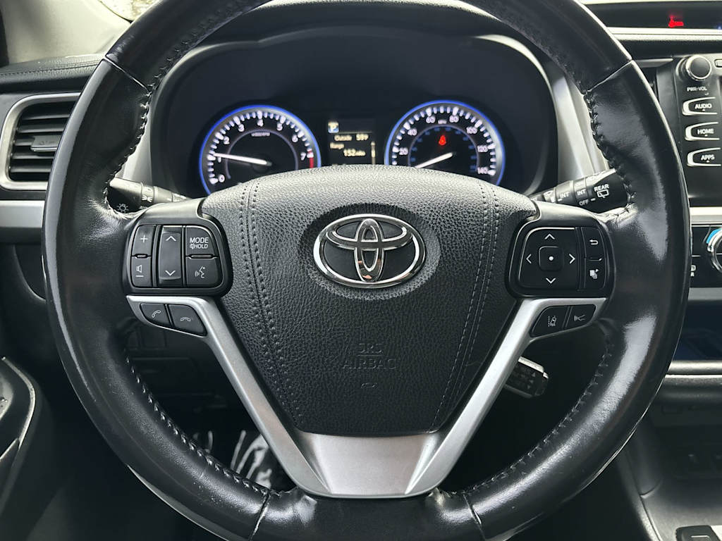 Thumbnail: 2017 Toyota Highlander - 12