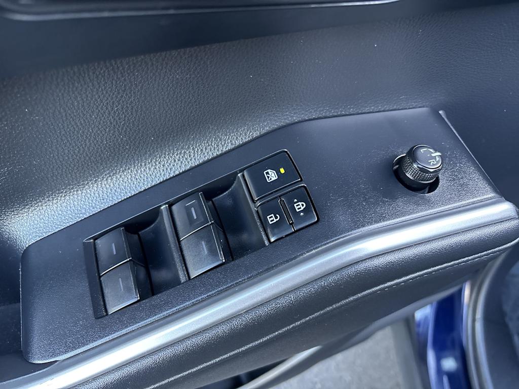 Thumbnail: 2021 Toyota Highlander - 11