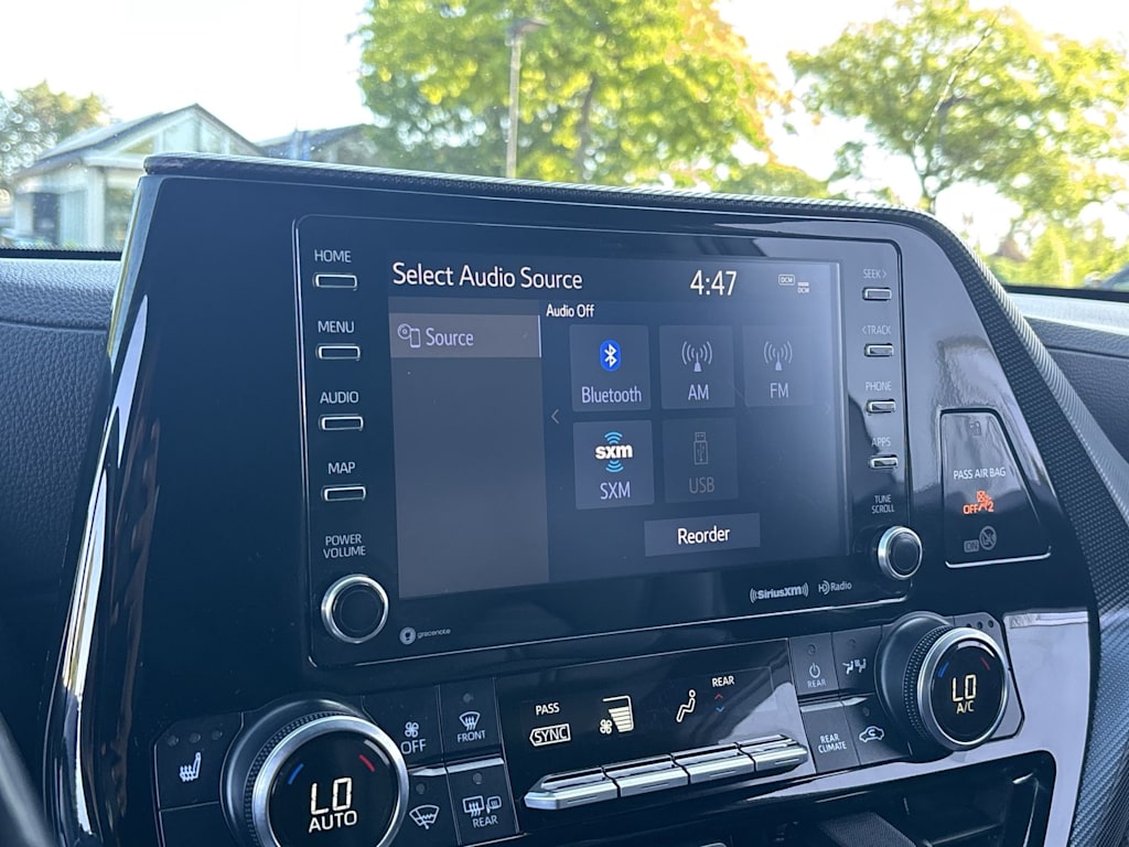 Thumbnail: 2021 Toyota Highlander - 17