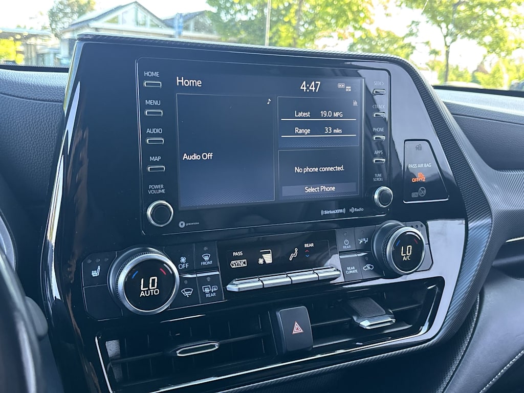Thumbnail: 2021 Toyota Highlander - 7