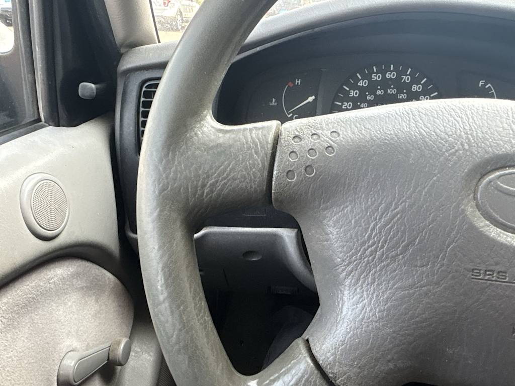 Thumbnail: 2002 Toyota Tacoma - 10