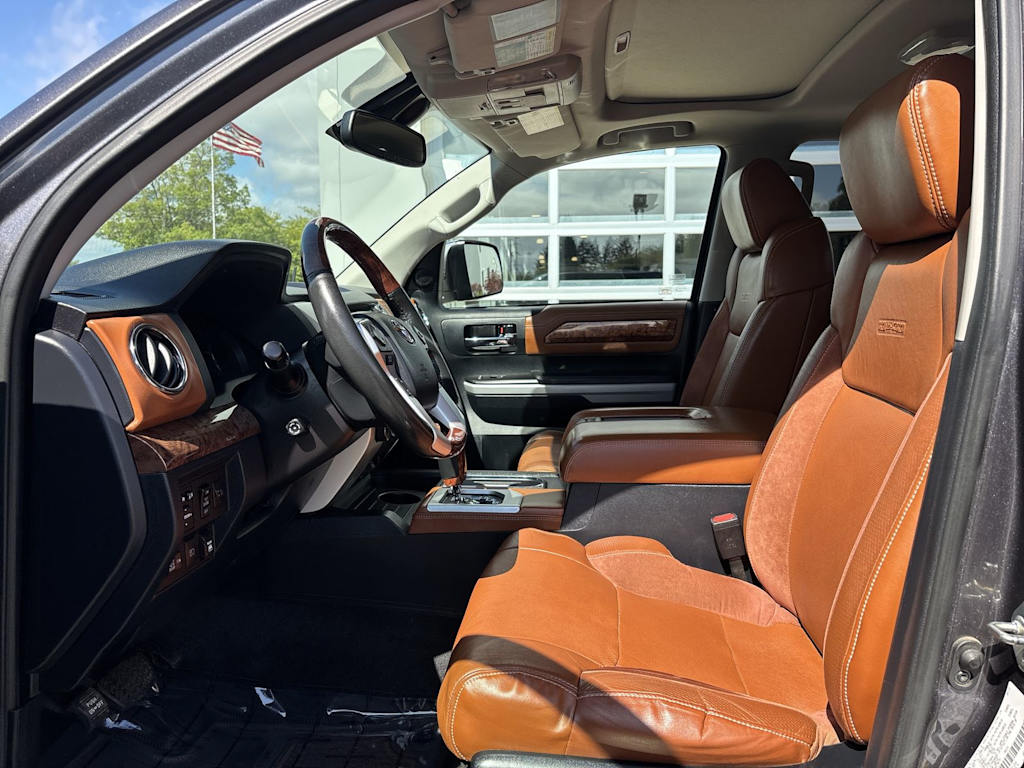 Thumbnail: 2019 Toyota Tundra - 8