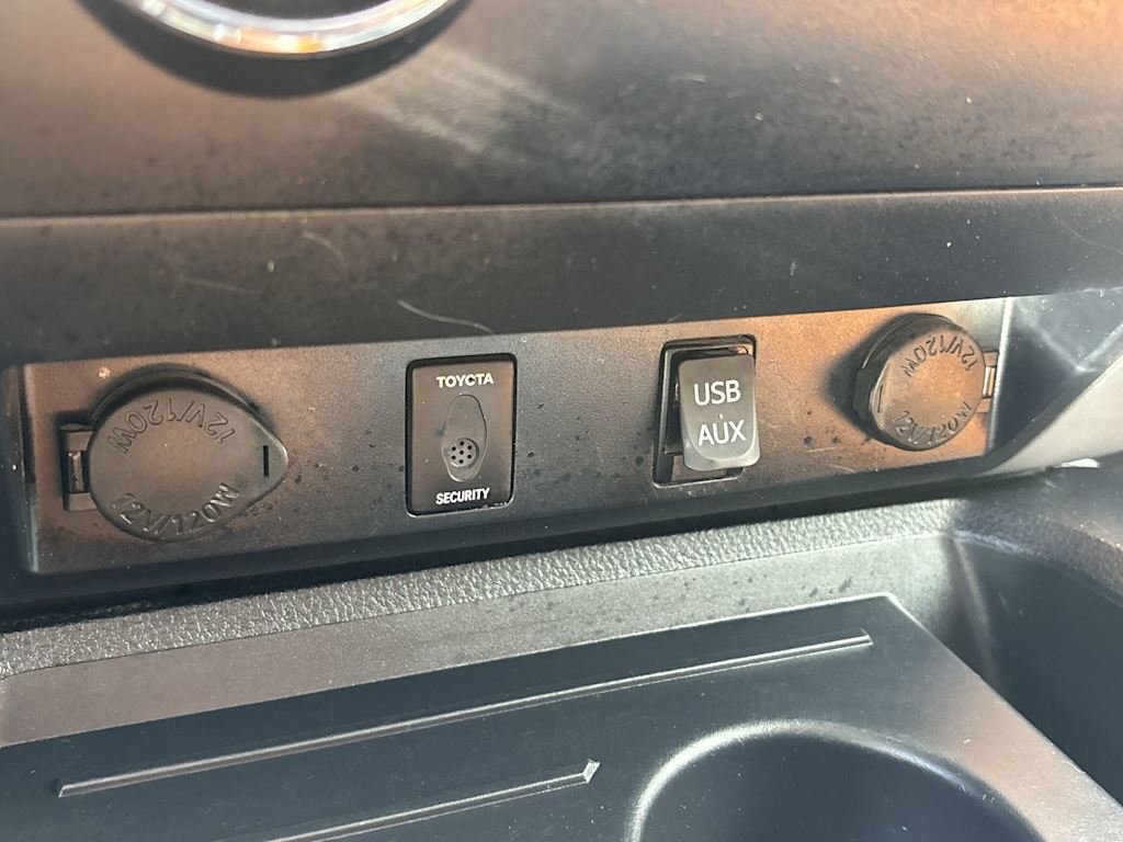 Thumbnail: 2019 Toyota Tundra - 24