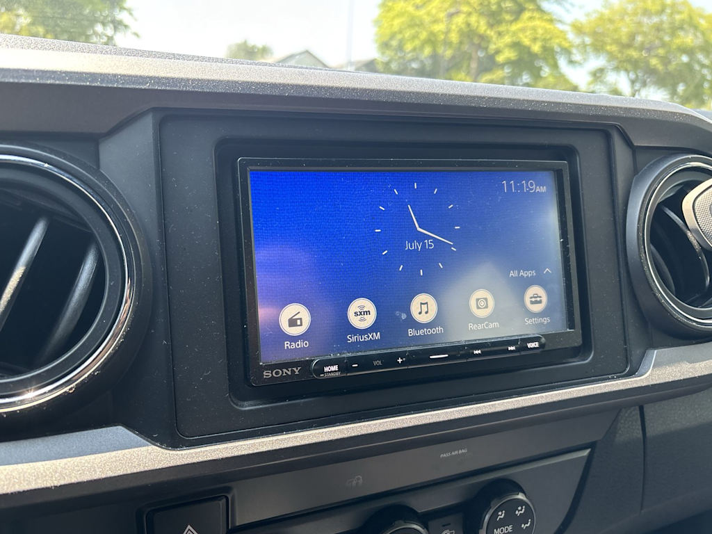Thumbnail: 2019 Toyota Tacoma - 6