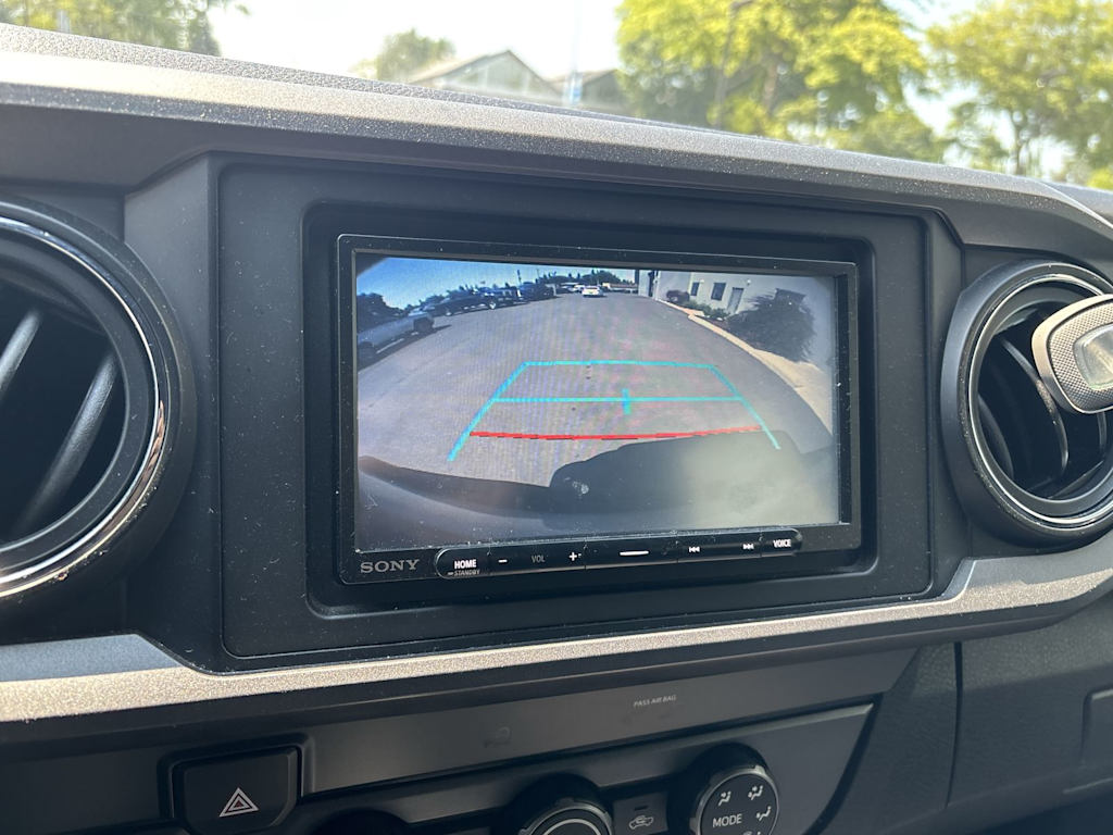 Thumbnail: 2019 Toyota Tacoma - 14