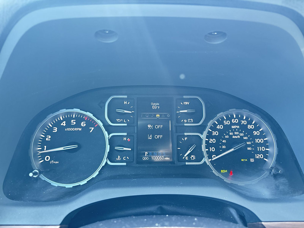 2018 Toyota Tundra Limited 8