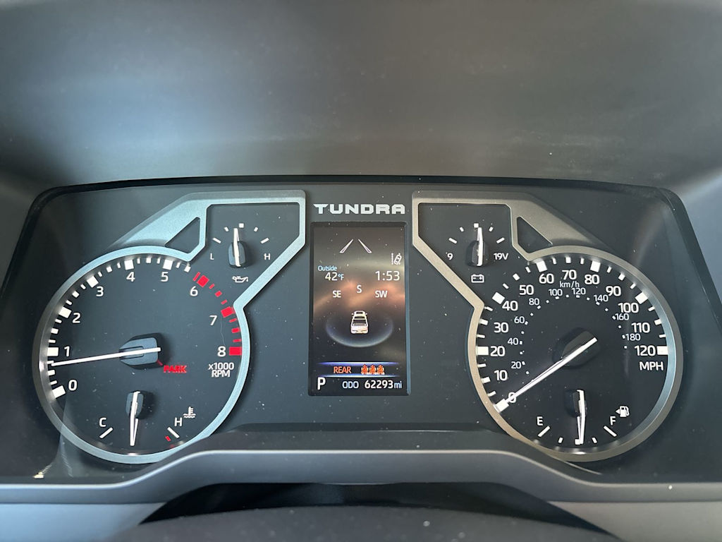 Thumbnail: 2022 Toyota Tundra - 9