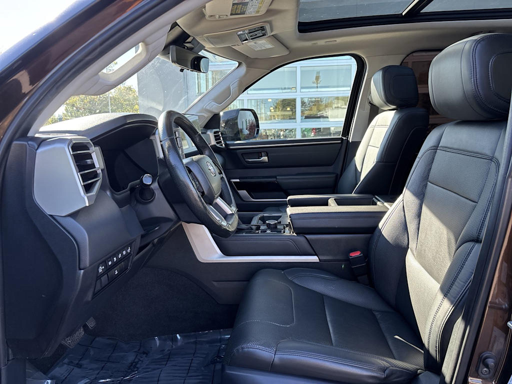 Thumbnail: 2022 Toyota Tundra - 6