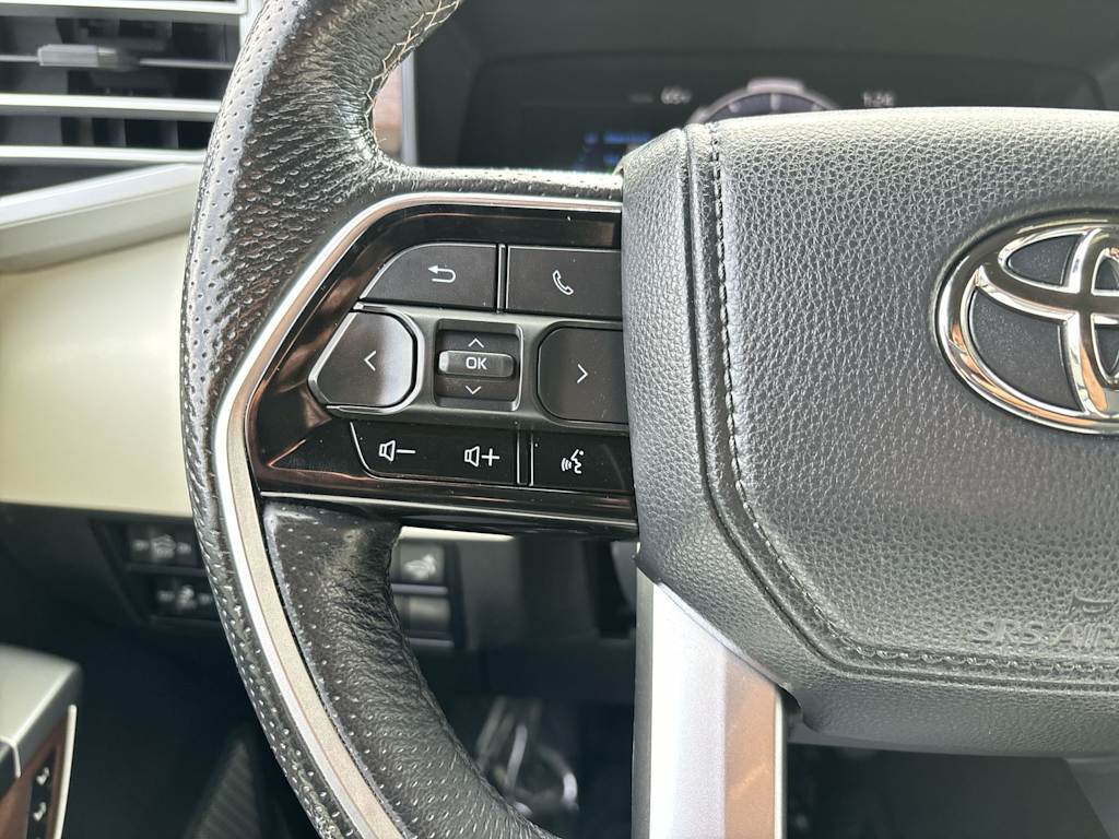 Thumbnail: 2023 Toyota Tundra - 16