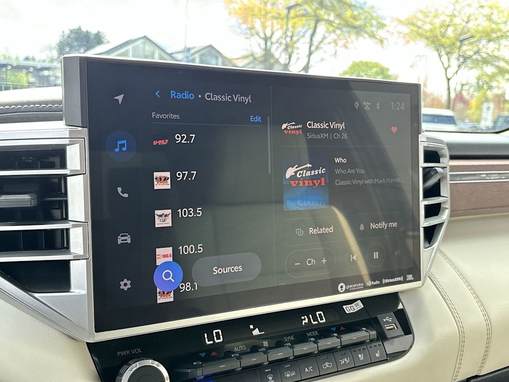 Thumbnail: 2023 Toyota Tundra - 9