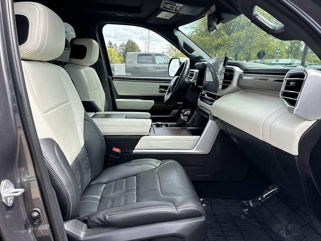 Thumbnail: 2023 Toyota Tundra - 6