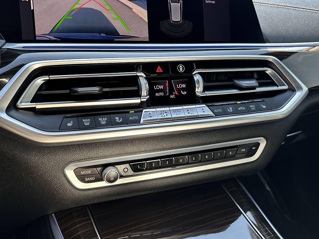 Thumbnail: 2020 BMW X5 - 24